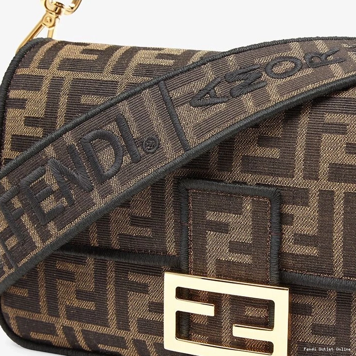 Affordable Medium Motif FF Brown In Bag Fabric Baguette Fendi 0728